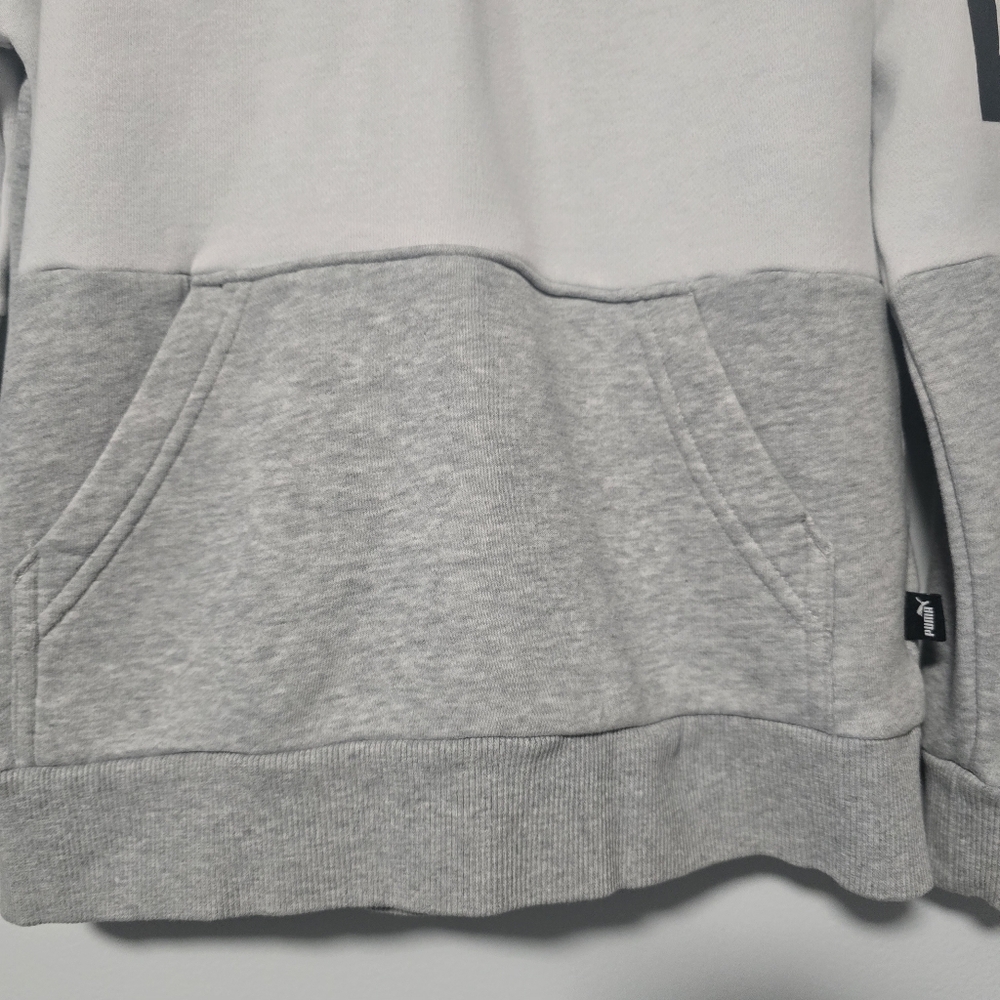 Puma Youth Boy's Size 7-8 Hoodie in Gray and White - Picture 4 of 11